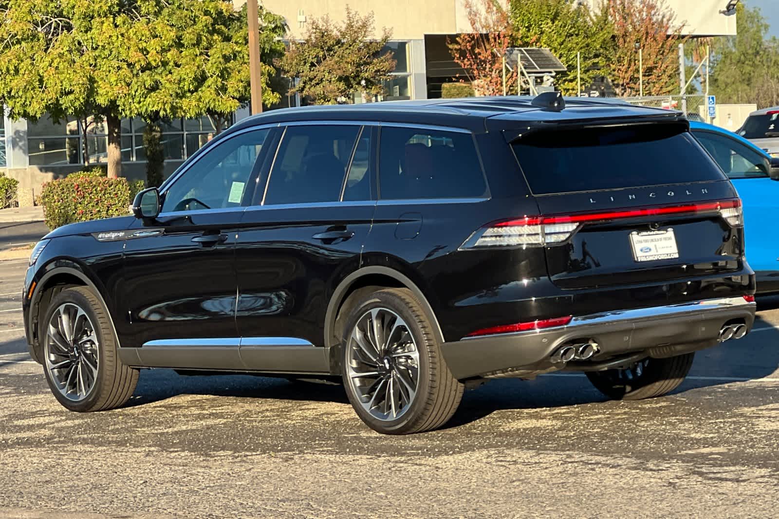 Thumbnail: 2025 Lincoln Aviator - 6
