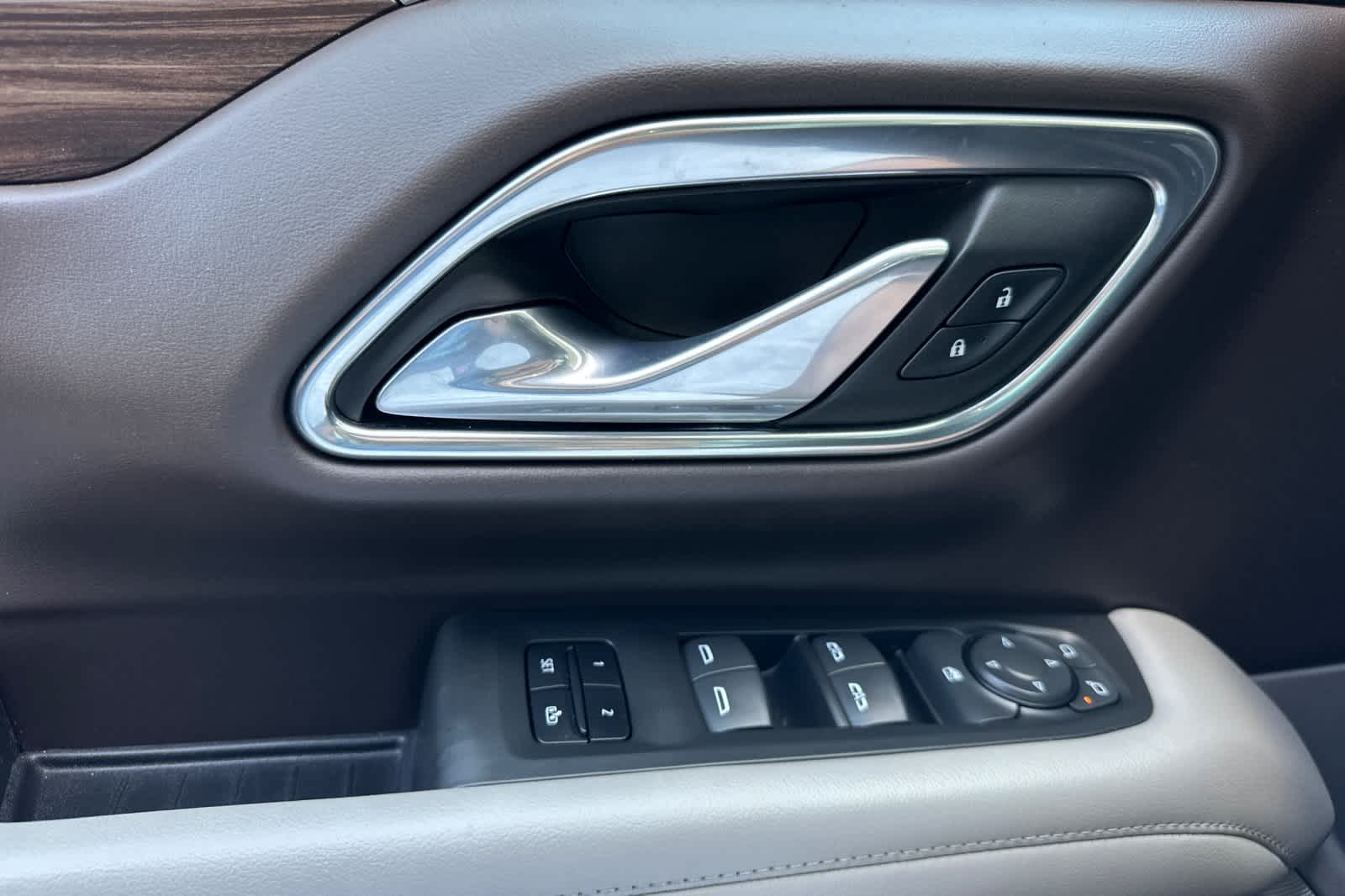 Thumbnail: 2021 Chevrolet Tahoe - 12