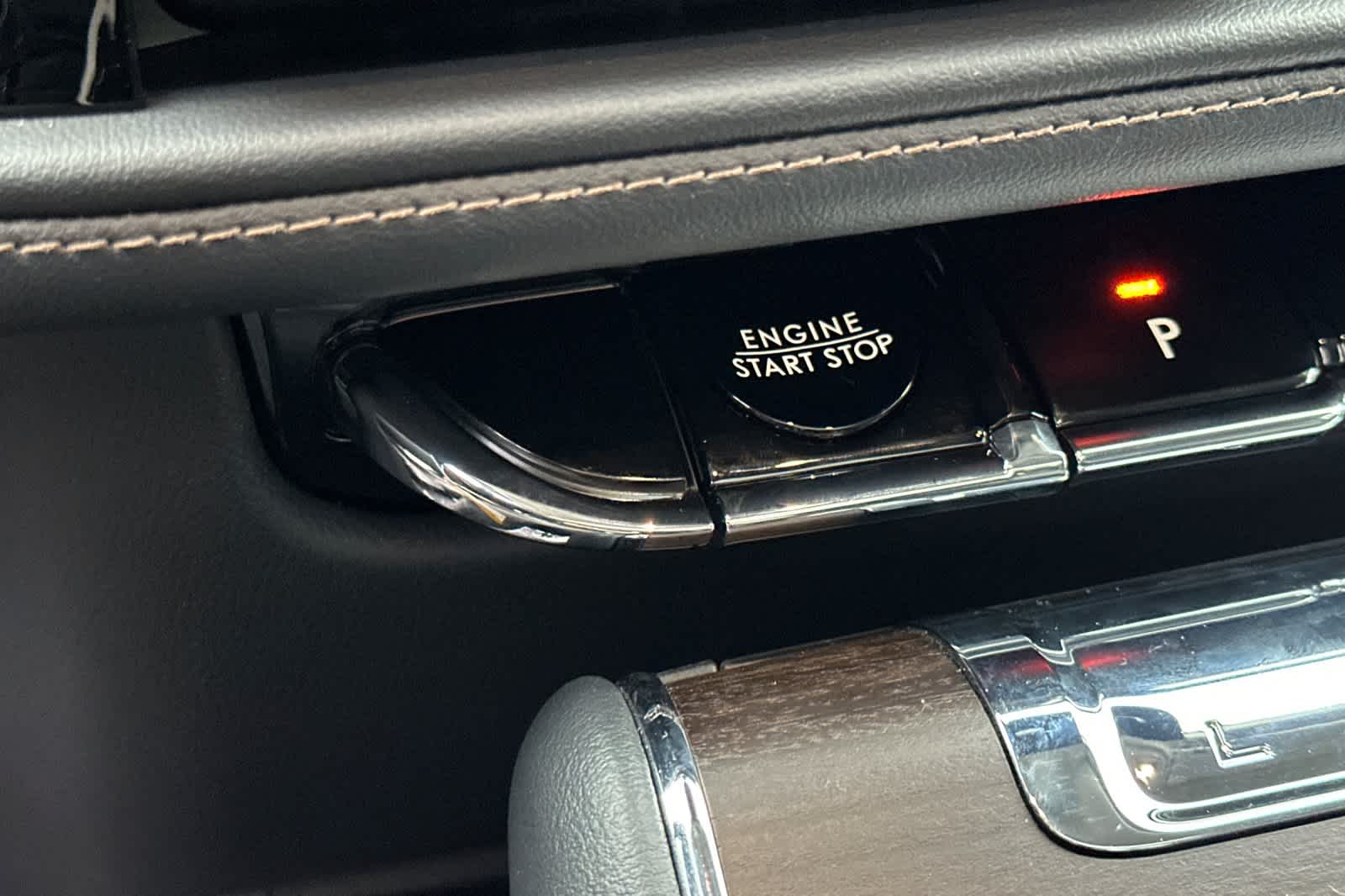 Thumbnail: 2026 Lincoln Aviator - 23