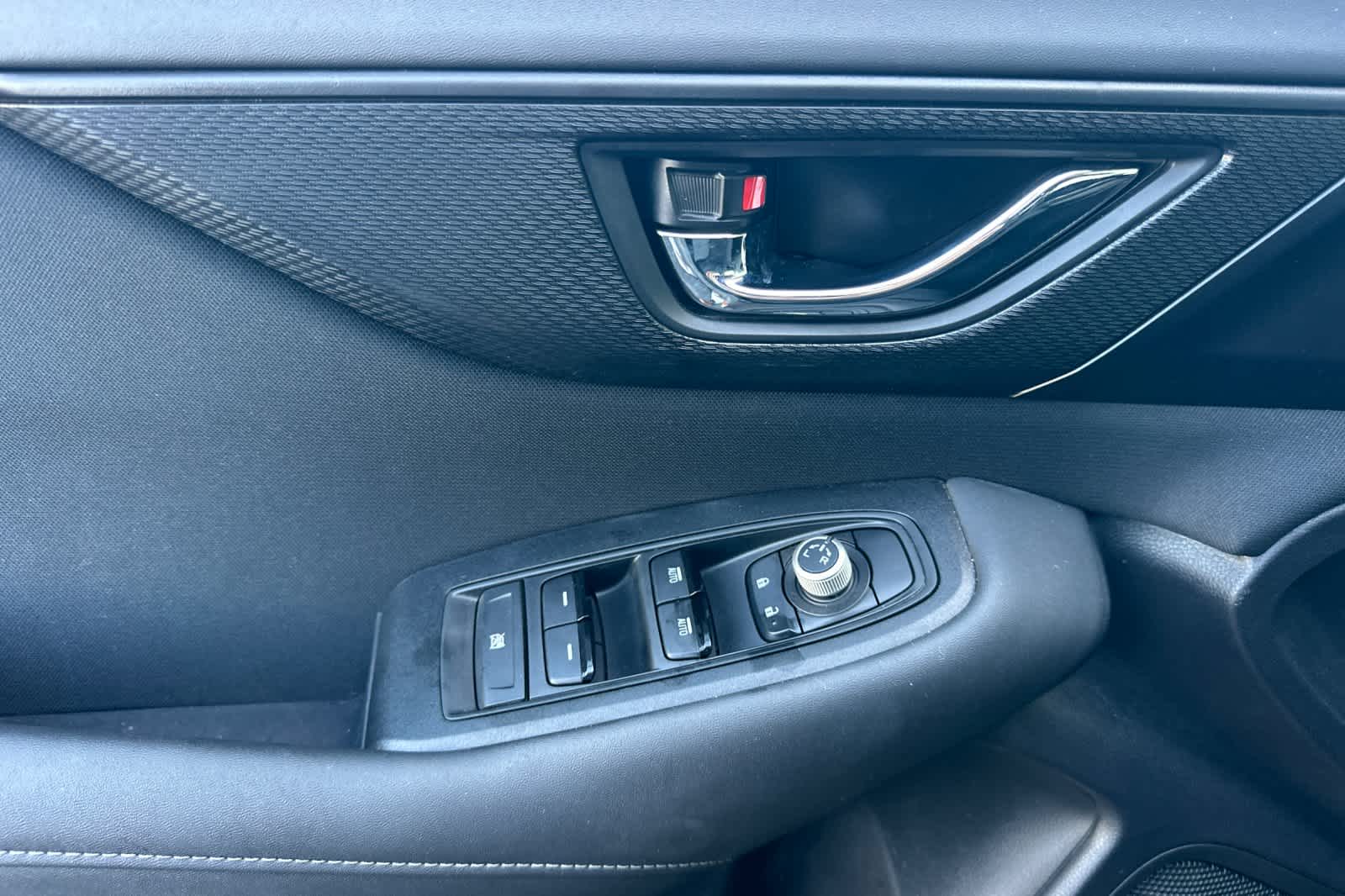 2025 Subaru Outback Premium - Photo 13
