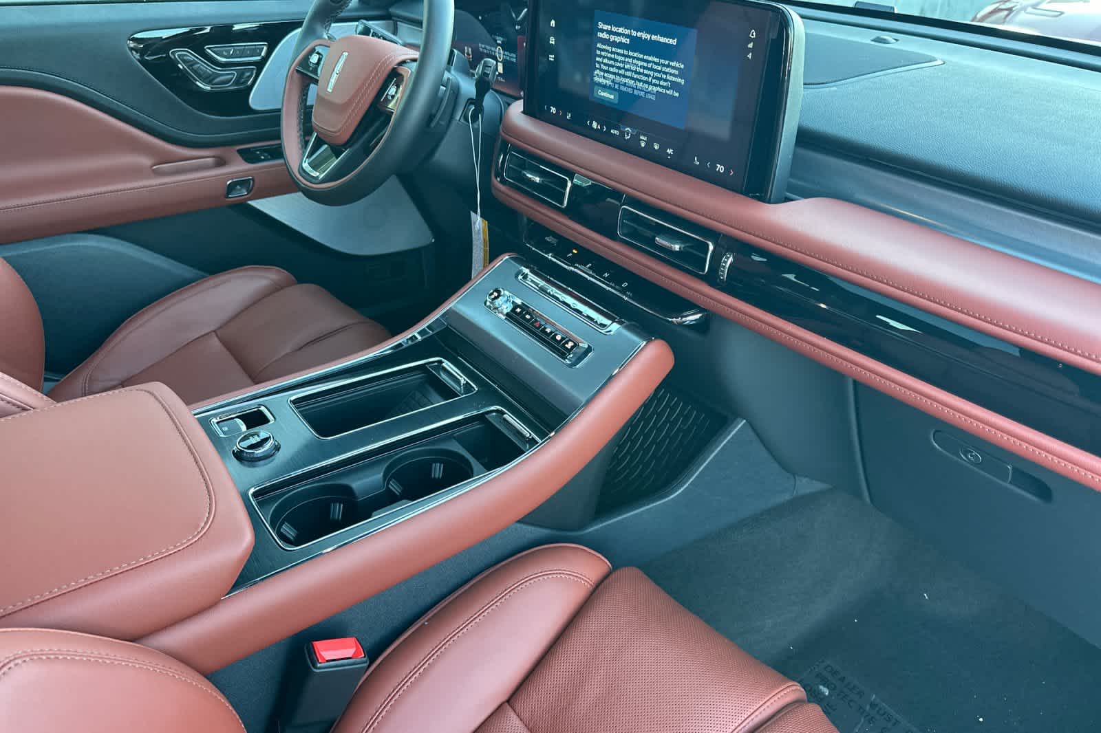 Thumbnail: 2026 Lincoln Aviator - 18