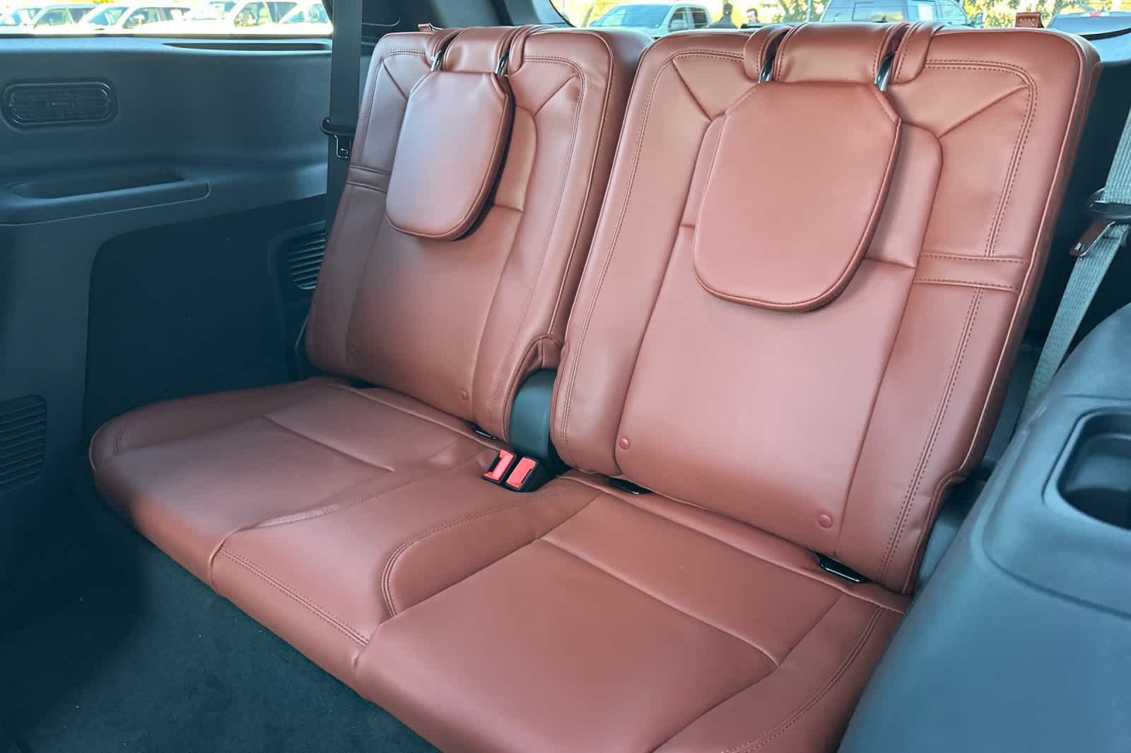 Thumbnail: 2026 Lincoln Aviator - 16