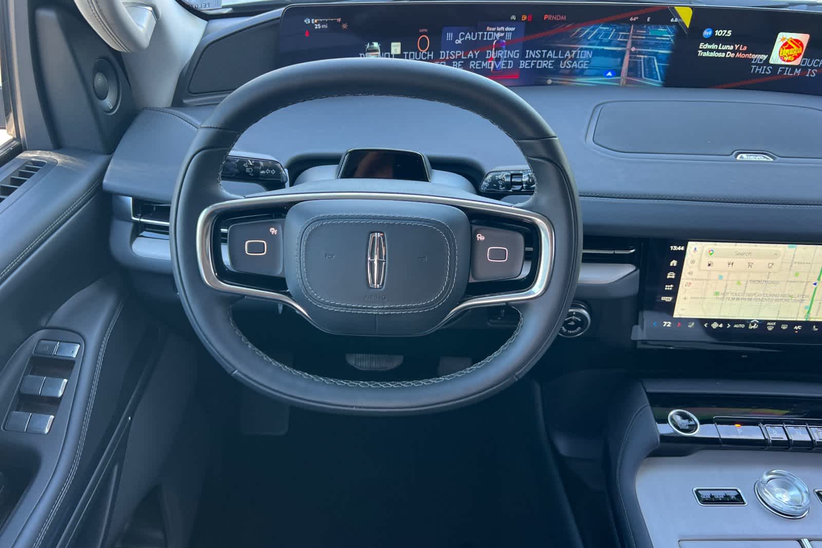 Thumbnail: 2026 Lincoln Navigator - 15