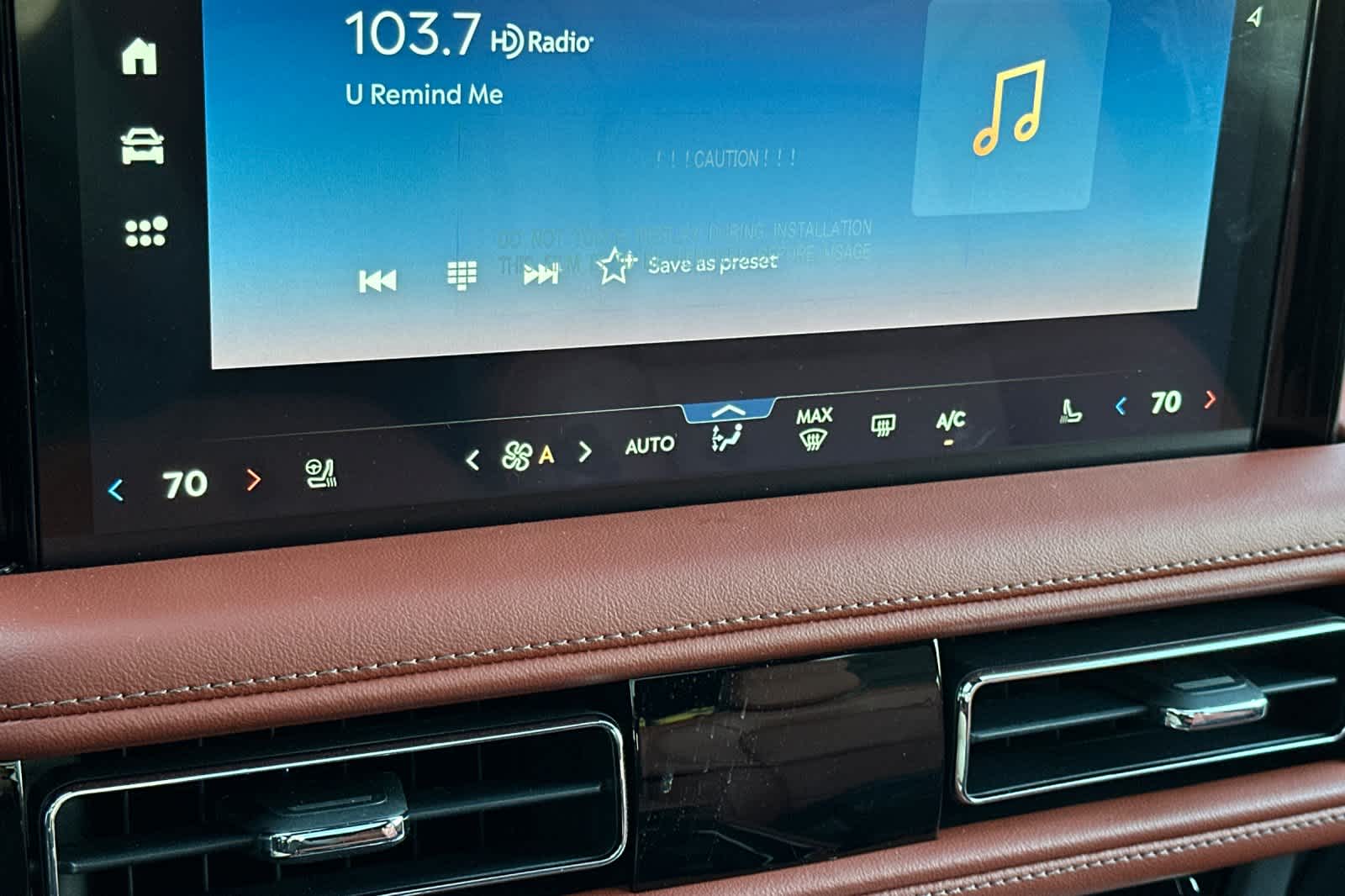 Thumbnail: 2026 Lincoln Aviator - 23