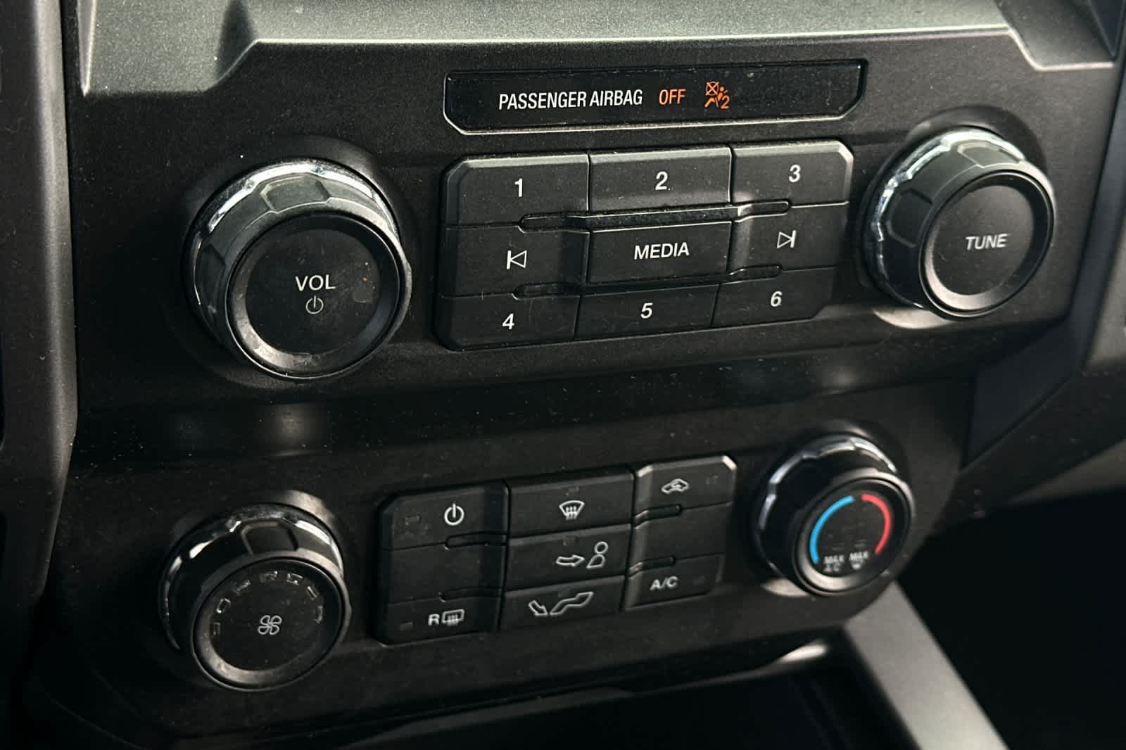 Thumbnail: 2019 Ford F-150 - 20