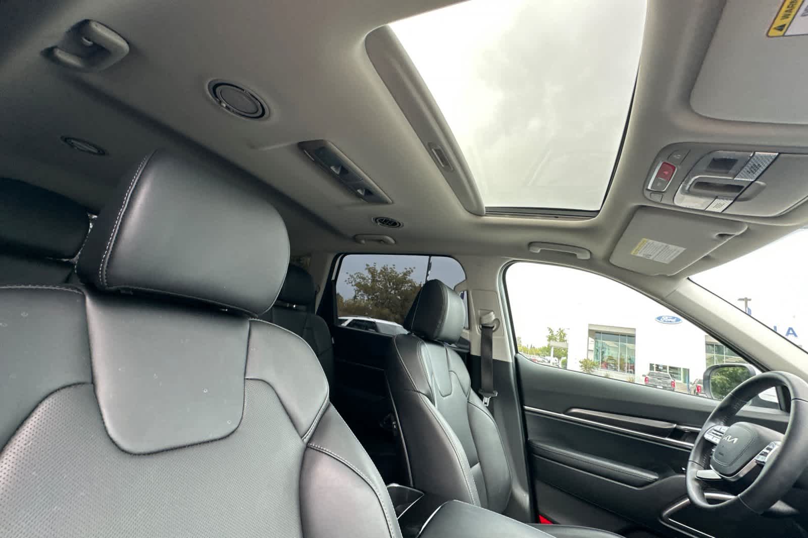 Thumbnail: 2025 Kia Telluride - 18