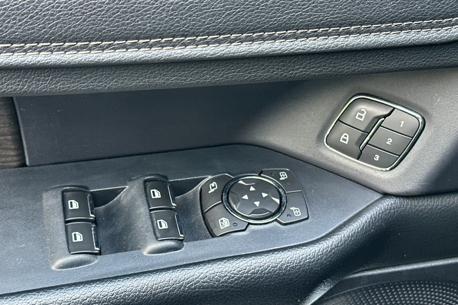 2018 Ford Expedition Limited 13