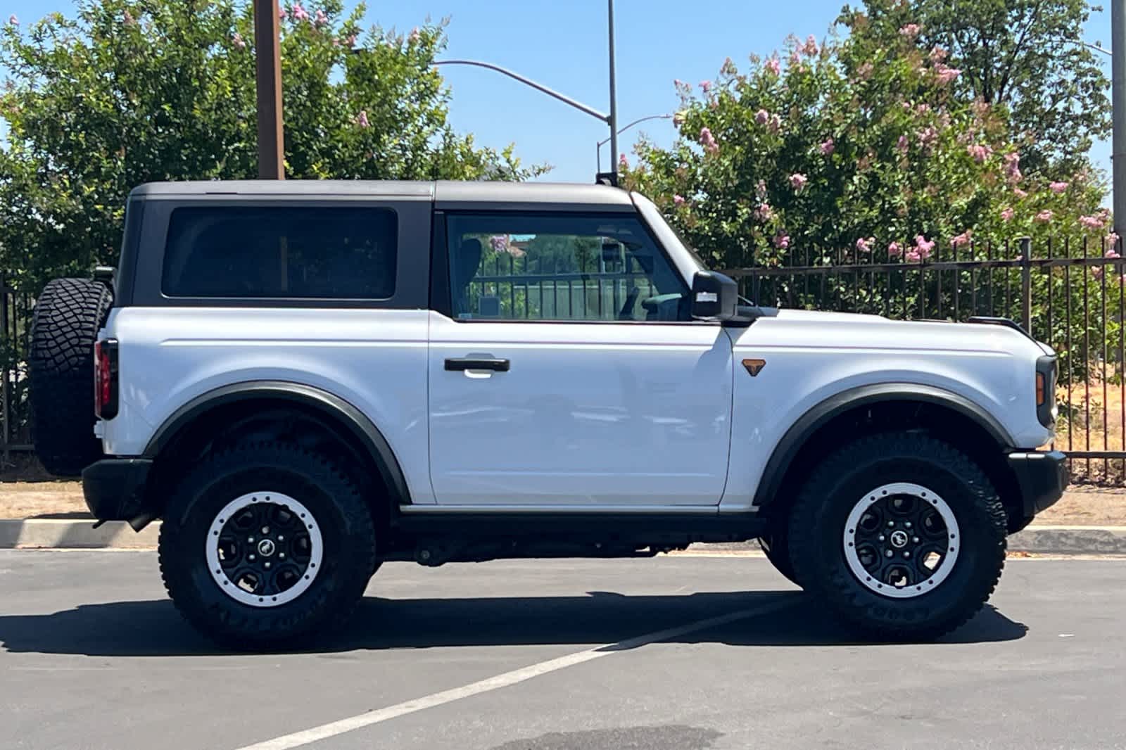 2023 Ford Bronco Outer Banks 8