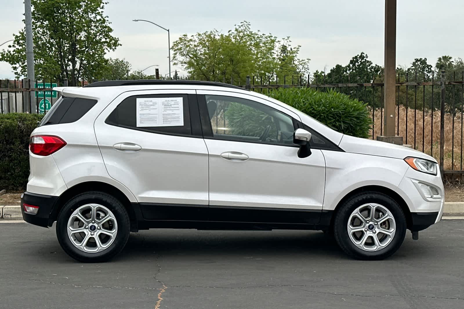 Thumbnail: 2021 Ford EcoSport - 8
