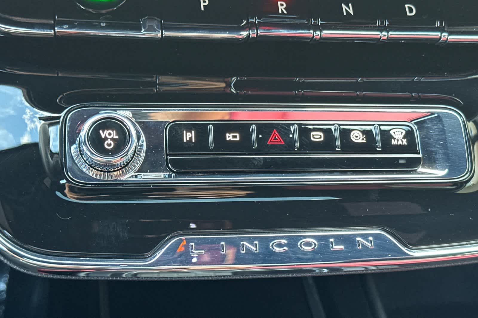 Thumbnail: 2025 Lincoln Corsair - 22