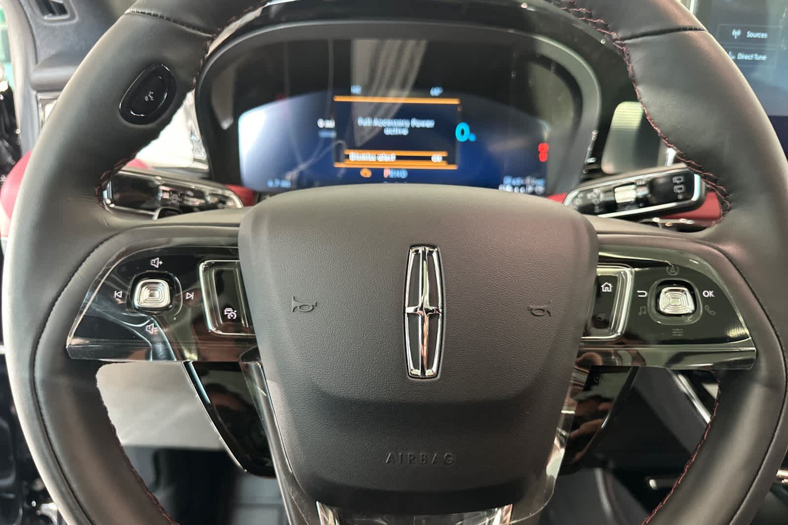 Thumbnail: 2026 Lincoln Corsair - 24