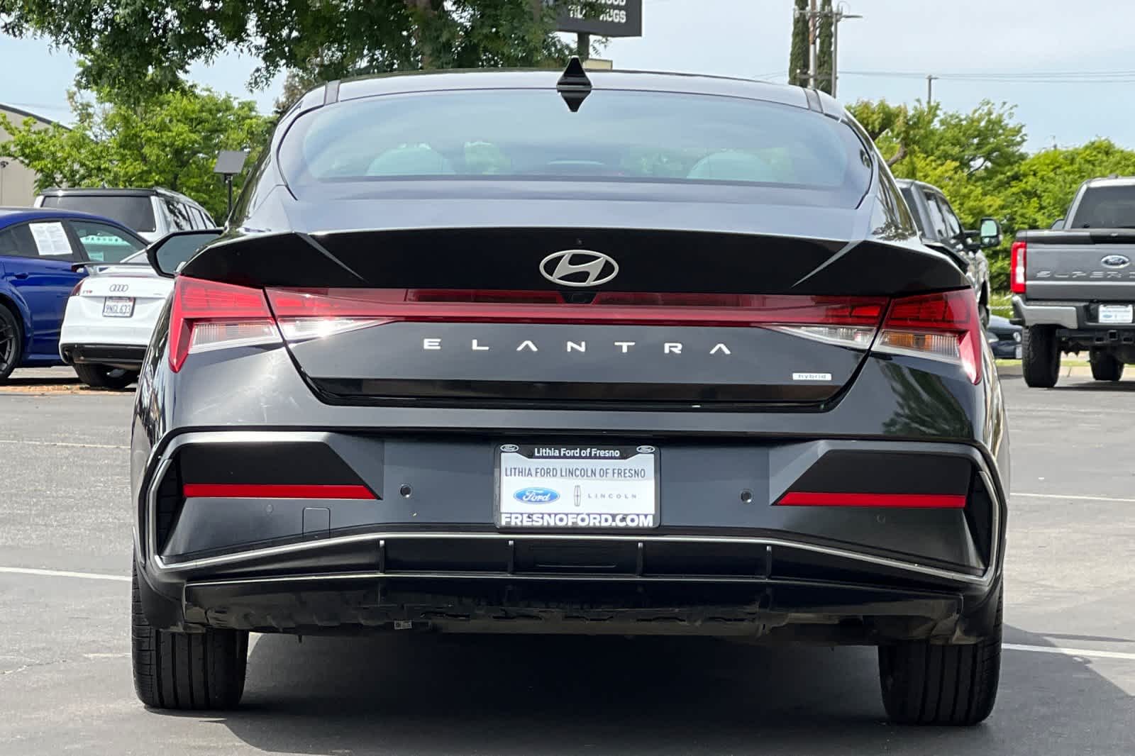 Thumbnail: 2024 Hyundai Elantra - 8