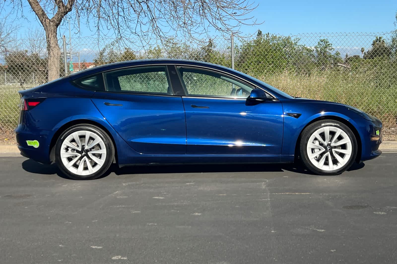 Thumbnail: 2023 Tesla Model 3 - 8