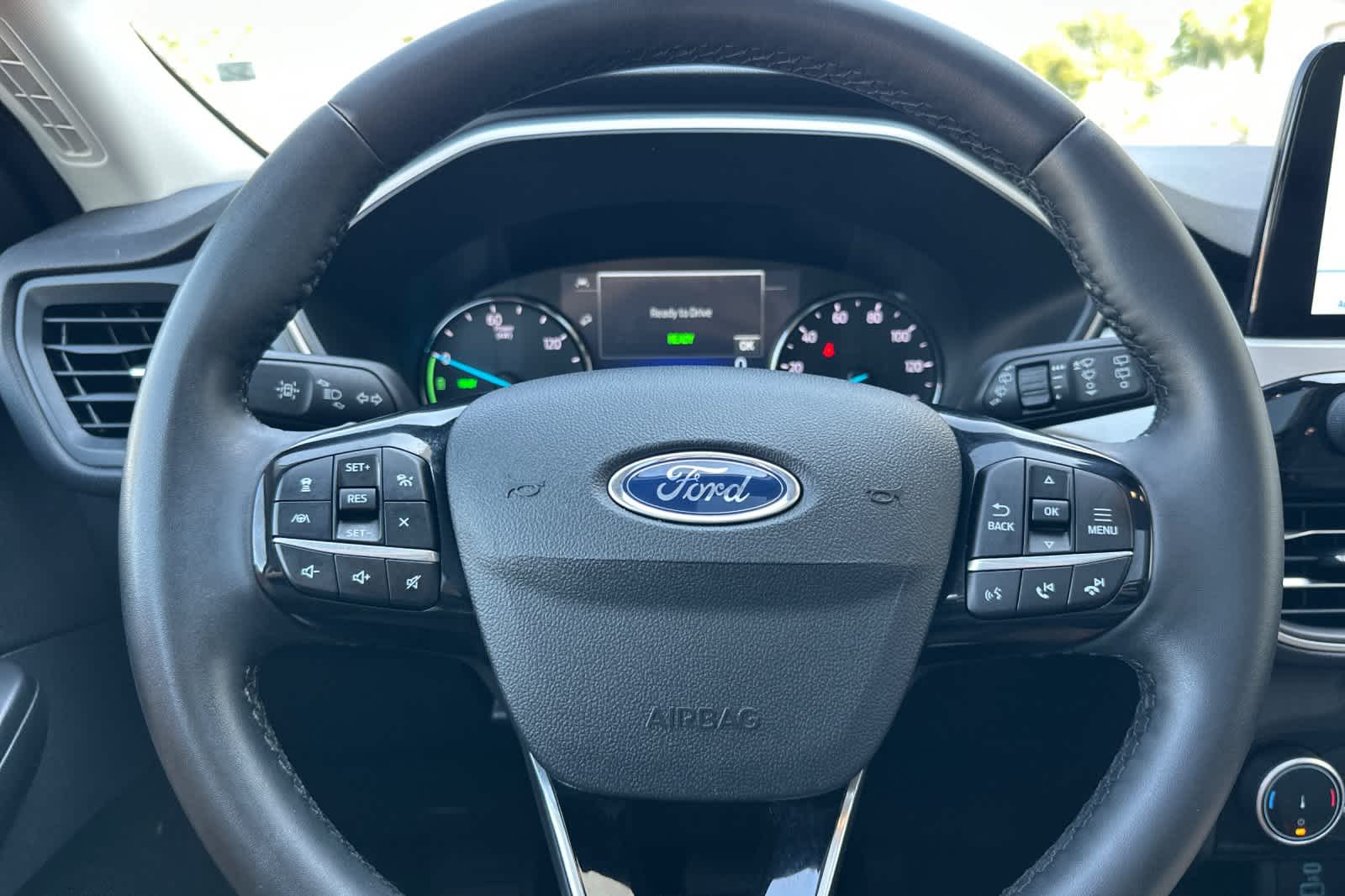 Thumbnail: 2022 Ford Escape - 25