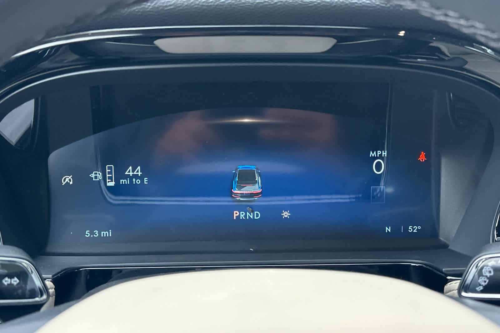 Thumbnail: 2025 Lincoln Corsair - 26