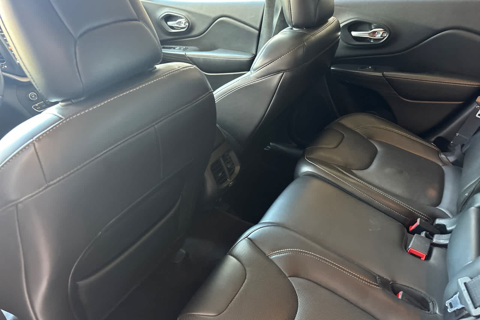 2015 Jeep Cherokee Limited Edition 4