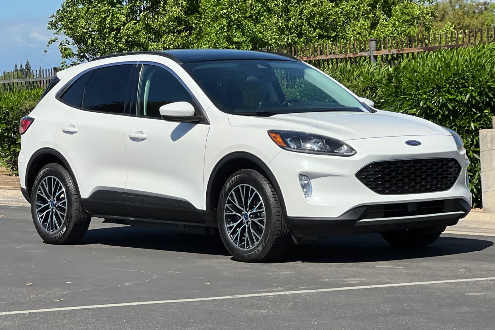 Thumbnail: 2022 Ford Escape - 9