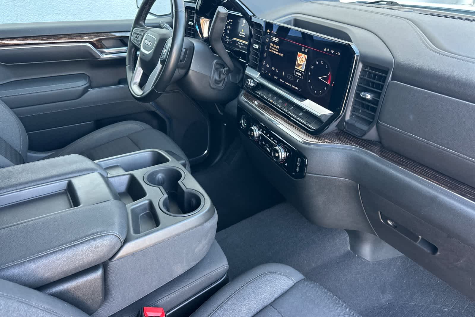 Thumbnail: 2023 GMC Sierra 1500 - 15