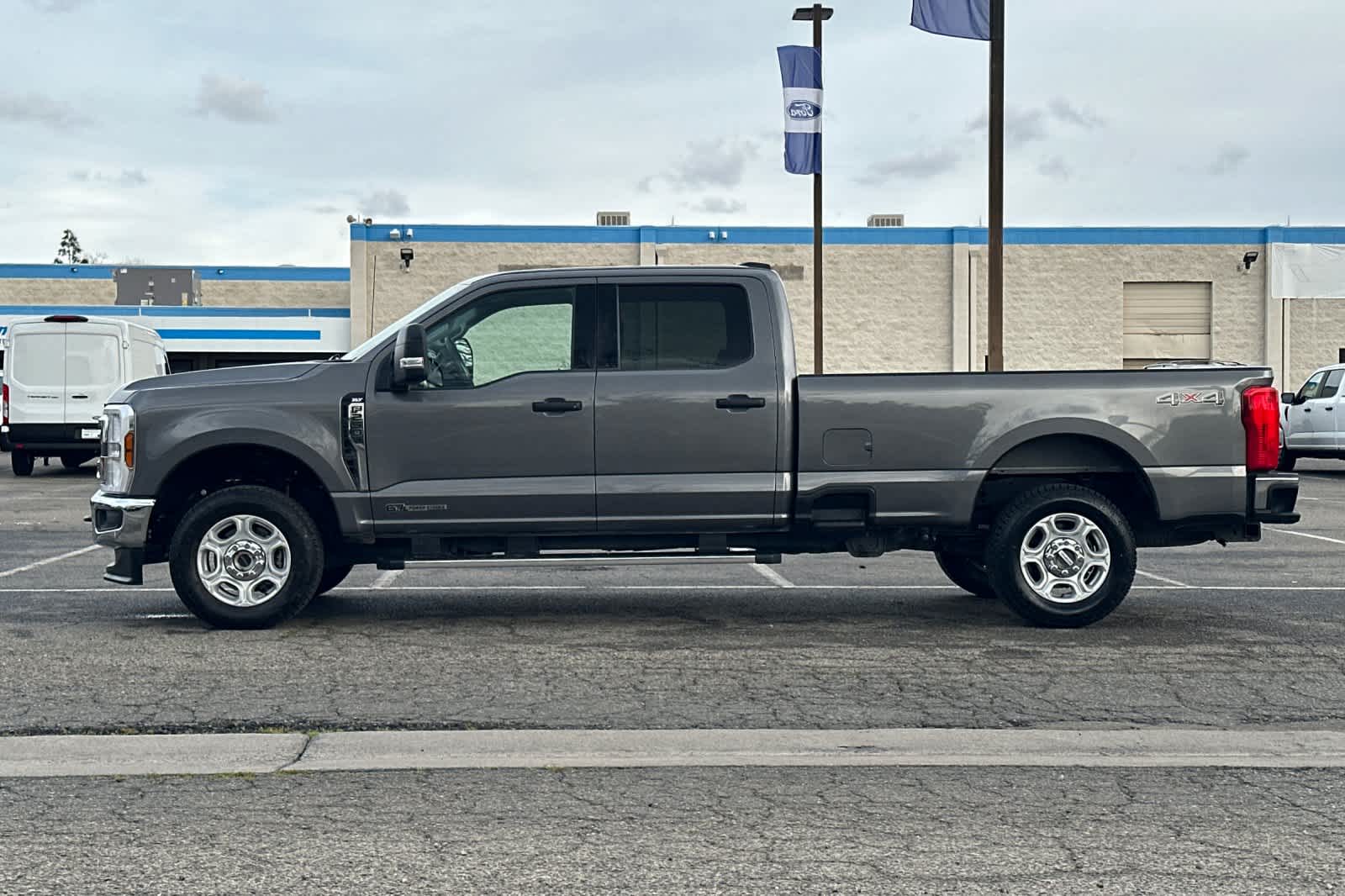 Thumbnail: 2025 Ford F-250 - 5