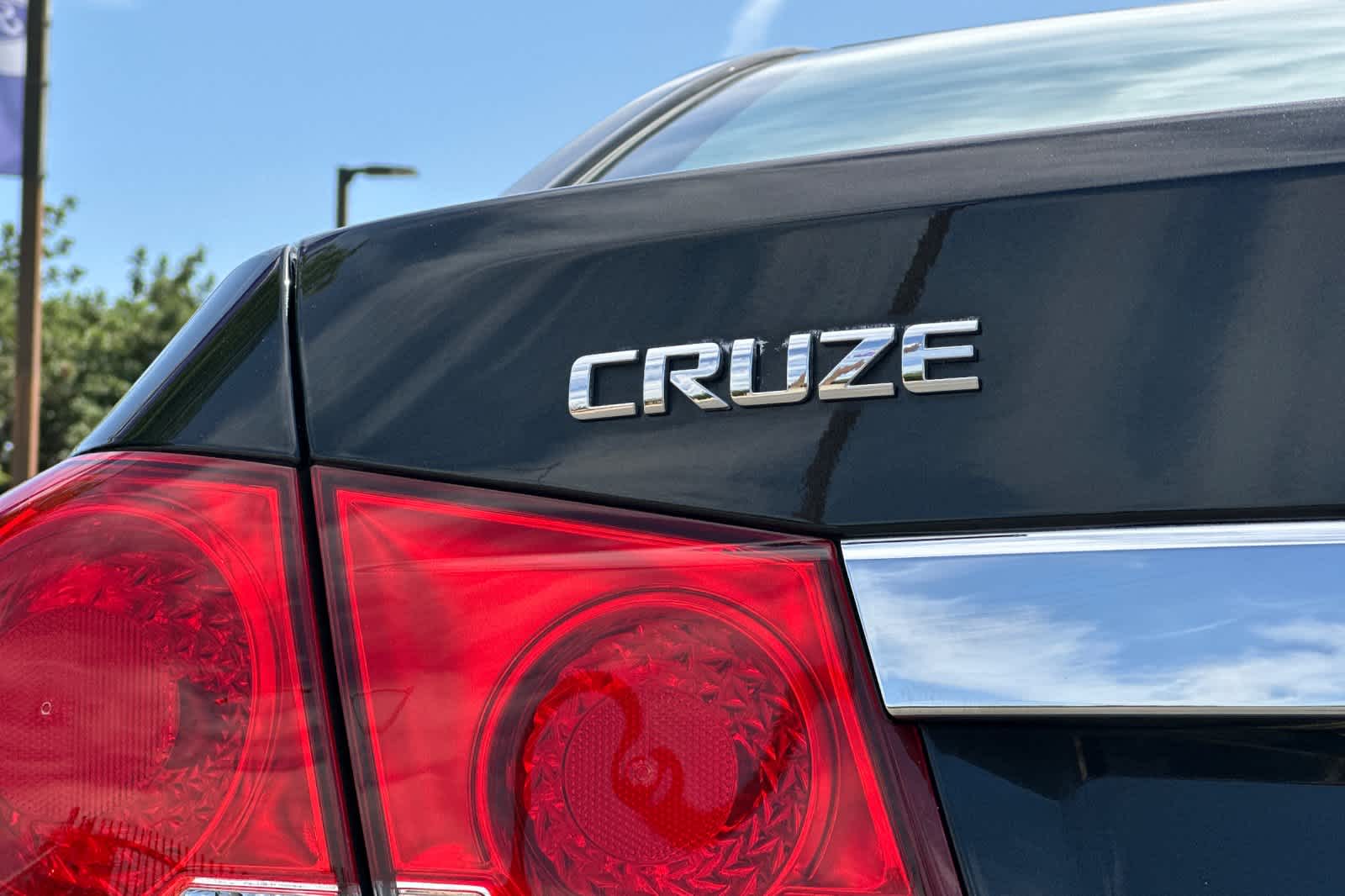 Thumbnail: 2015 Chevrolet Cruze - 24