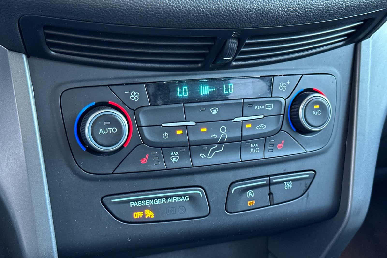 Thumbnail: 2018 Ford Escape - 20