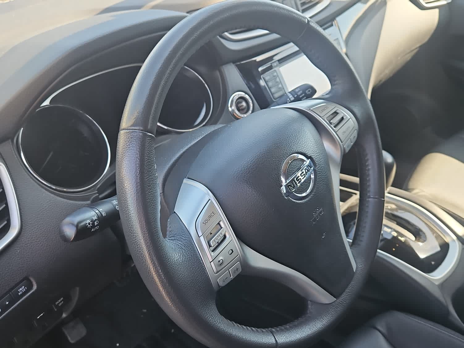 Certified 2015 Nissan Rogue SL with VIN 5N1AT2MT7FC762594 for sale in Fresno, CA