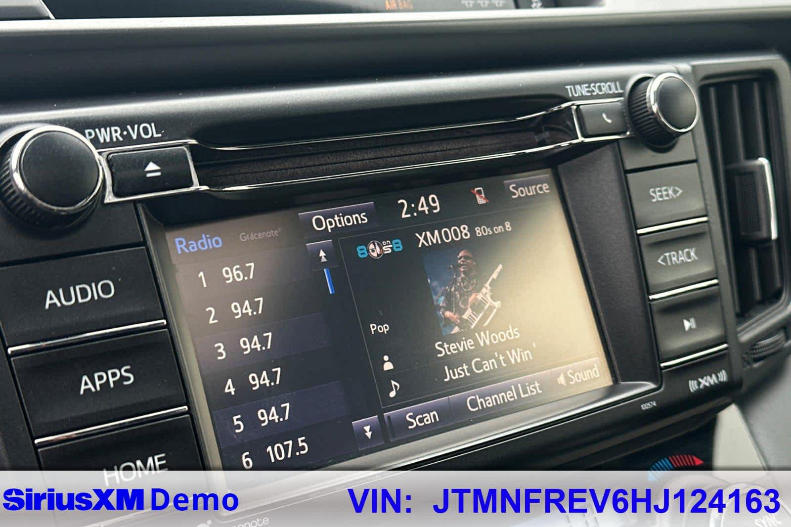 Thumbnail: 2017 Toyota RAV4 - 30