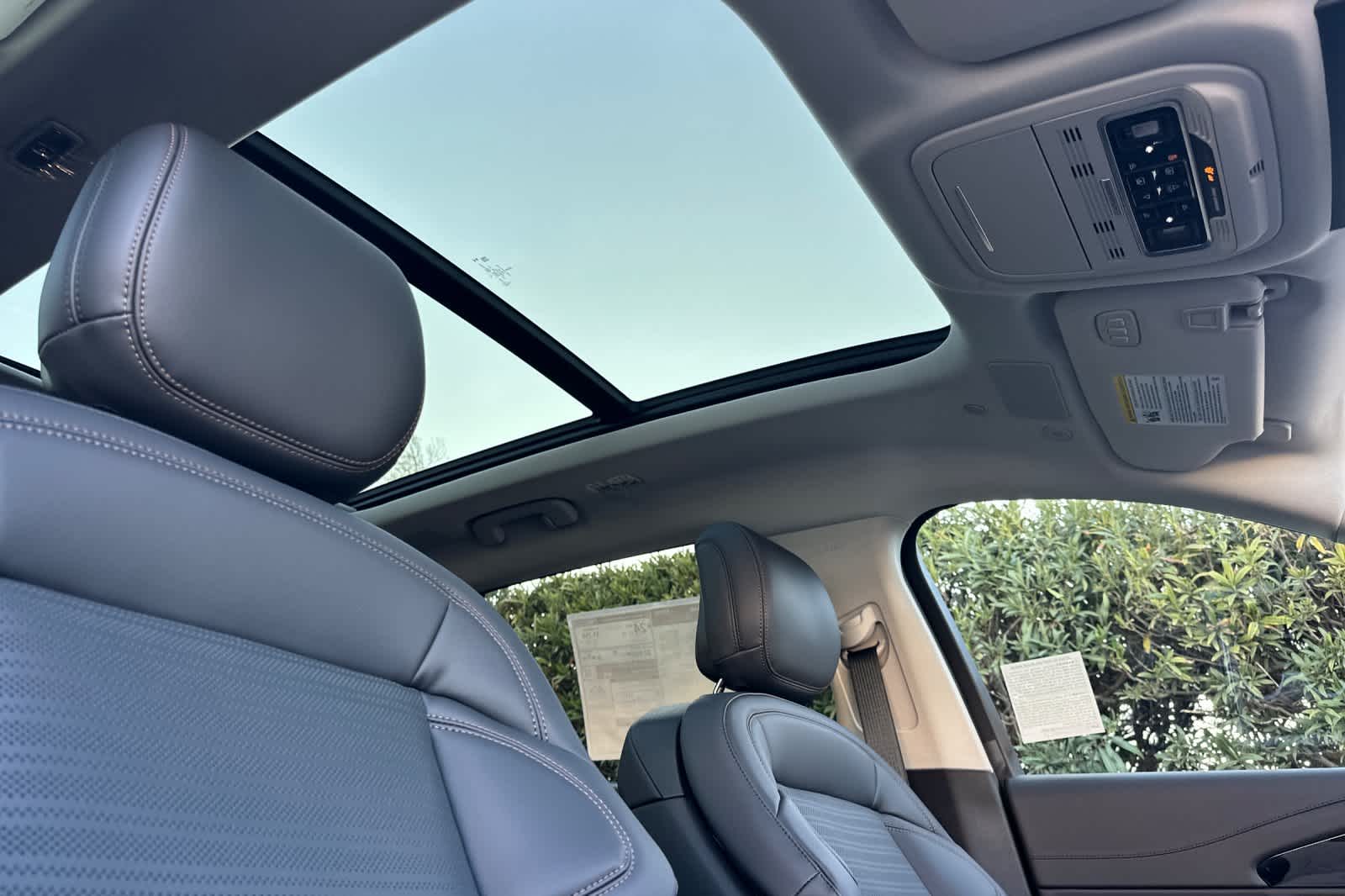 Thumbnail: 2026 Lincoln Nautilus - 18