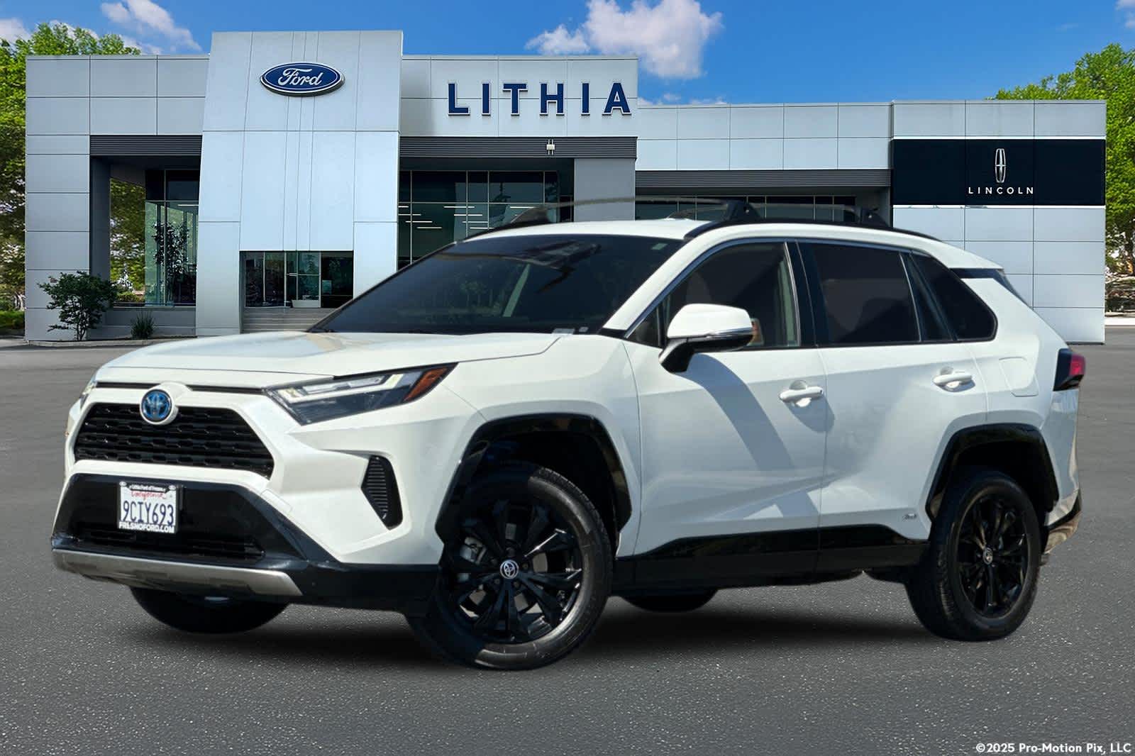 2022 Toyota RAV4 SE -
                  Fresno, CA