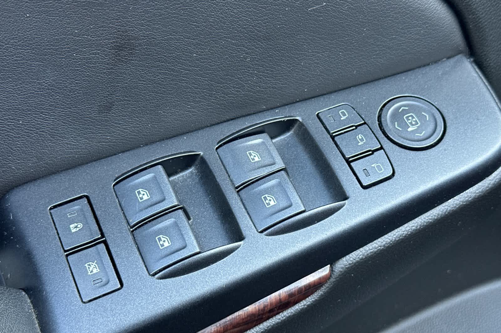 Thumbnail: 2019 GMC Yukon - 13