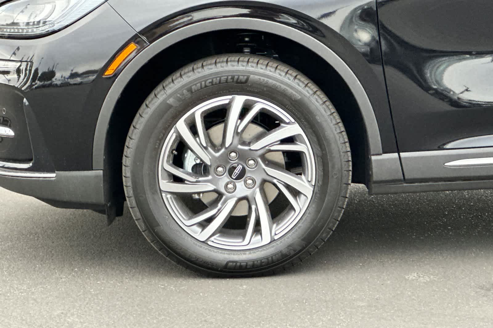 Thumbnail: 2025 Lincoln Corsair - 28