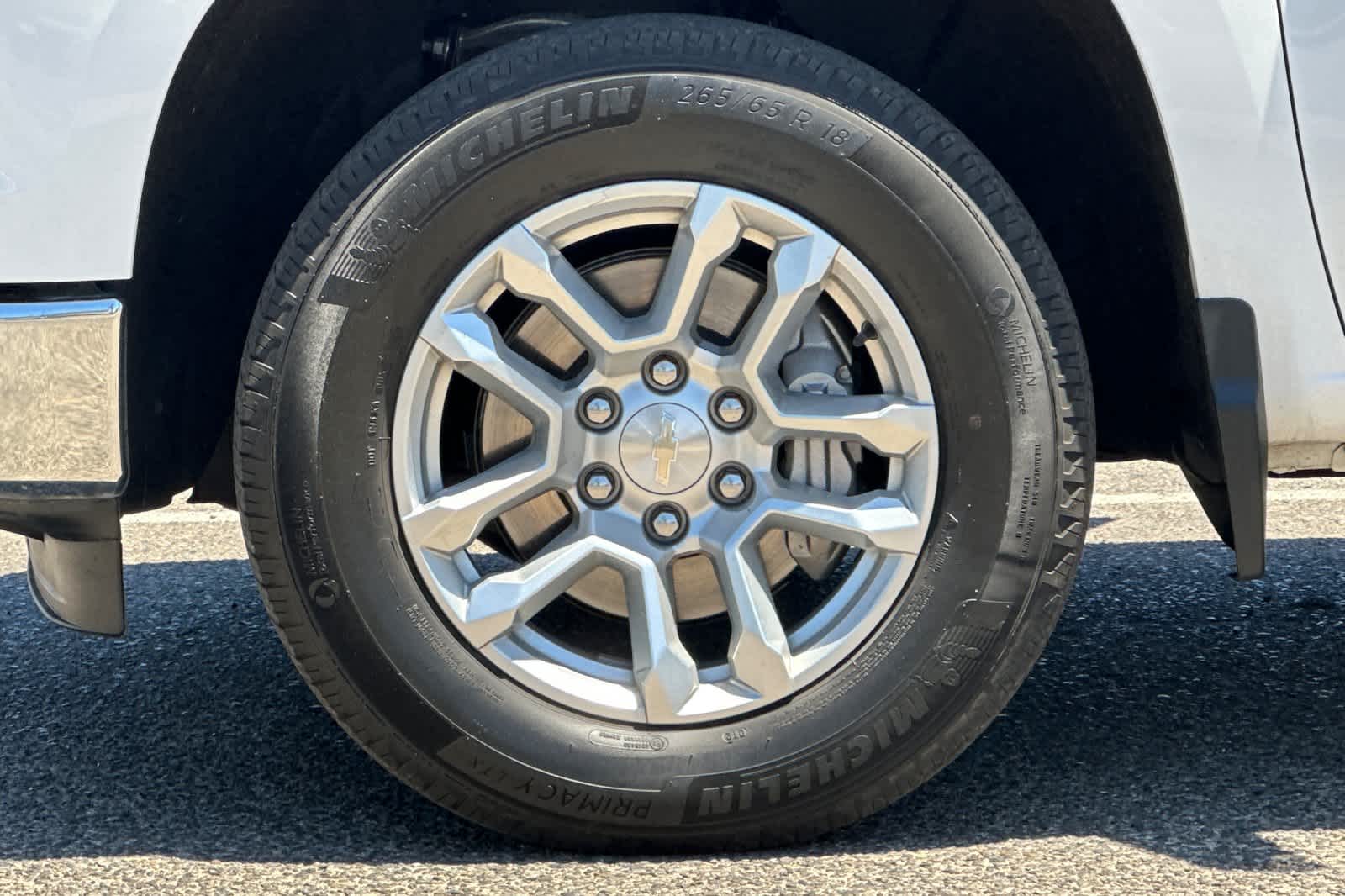 Thumbnail: 2023 Chevrolet Silverado 1500 - 26