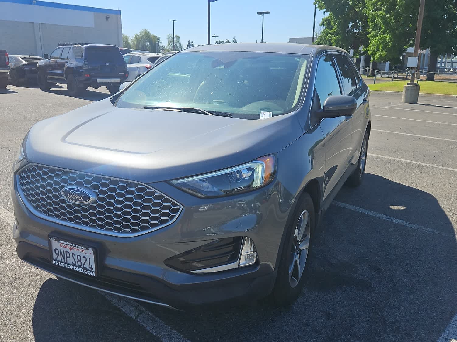 2024 Ford Edge SEL AWD's photo