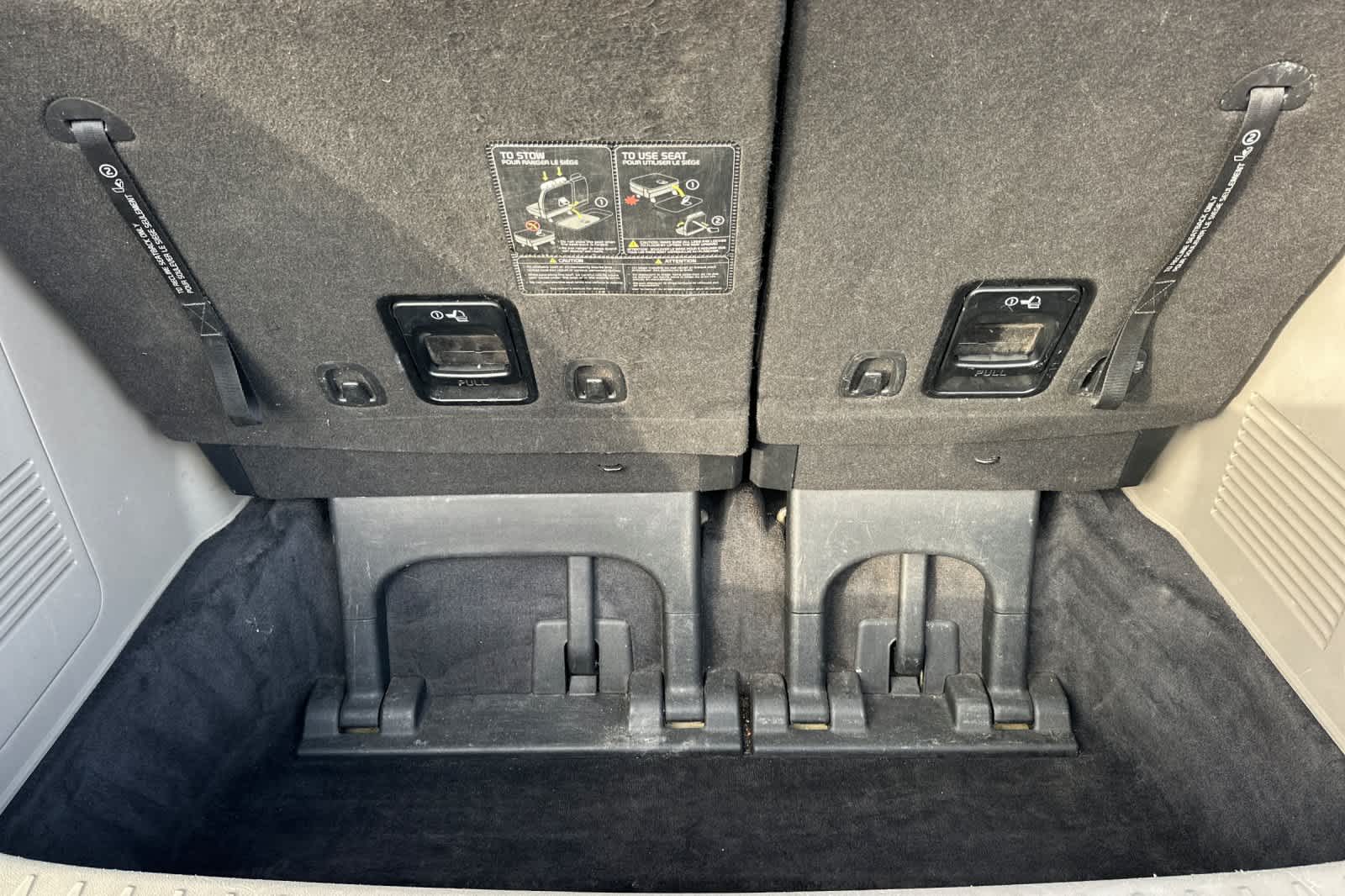 Thumbnail: 2021 Kia Sedona - 16