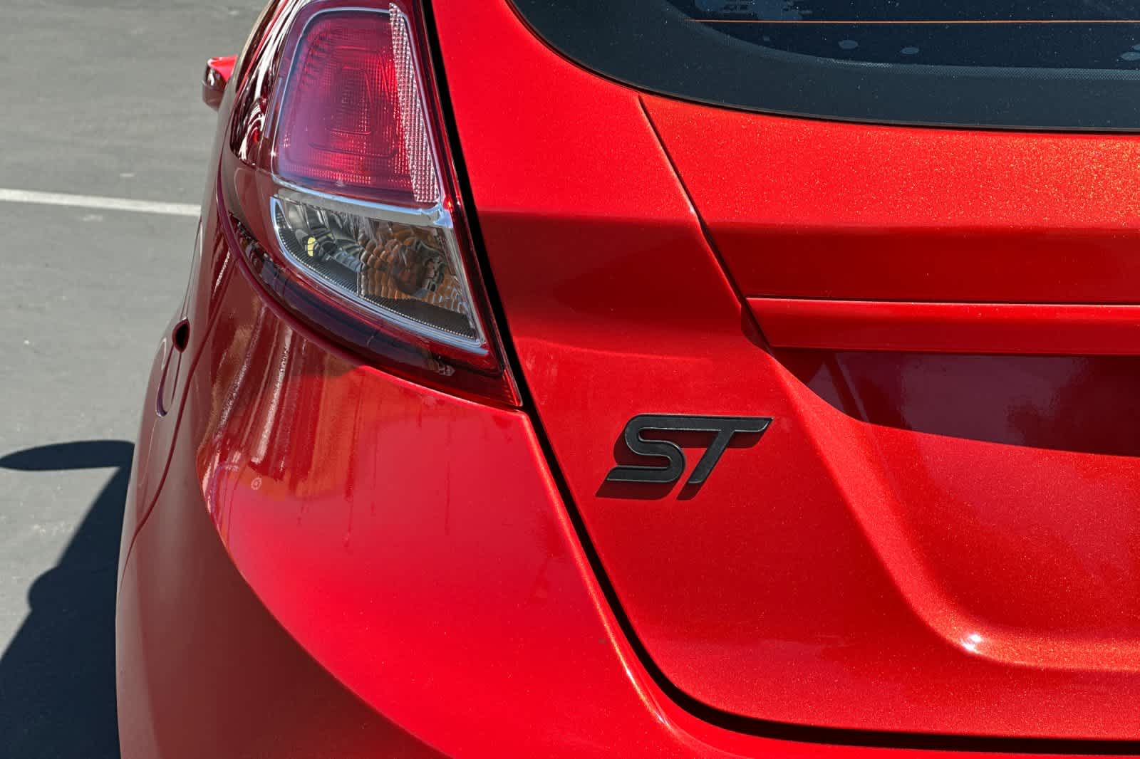 Thumbnail: 2014 Ford Fiesta - 23