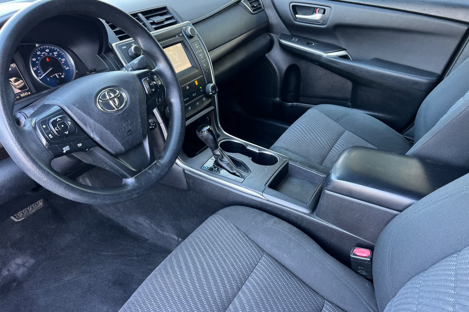 Thumbnail: 2017 Toyota Camry - 11