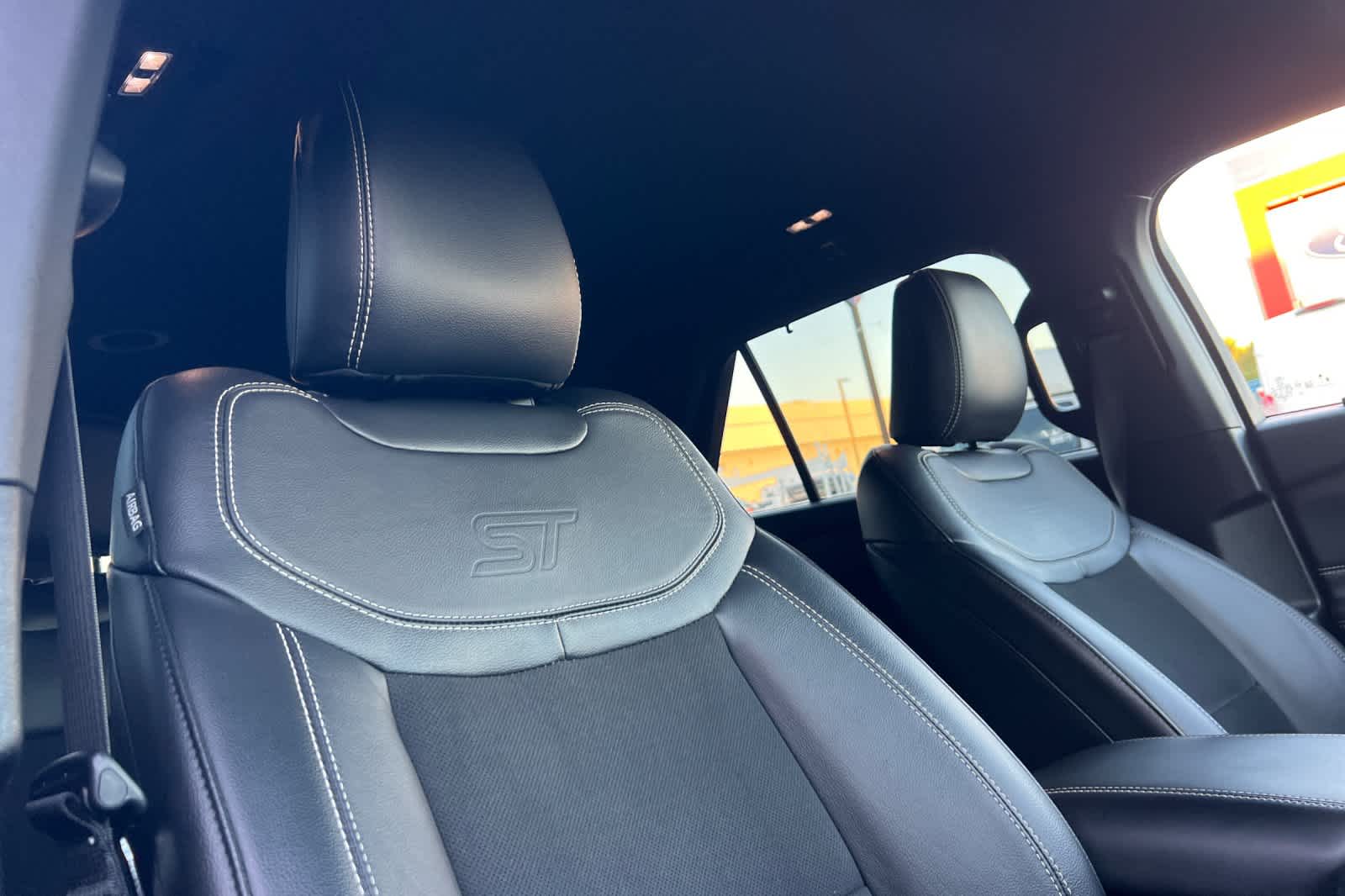 Thumbnail: 2022 Ford Explorer - 19