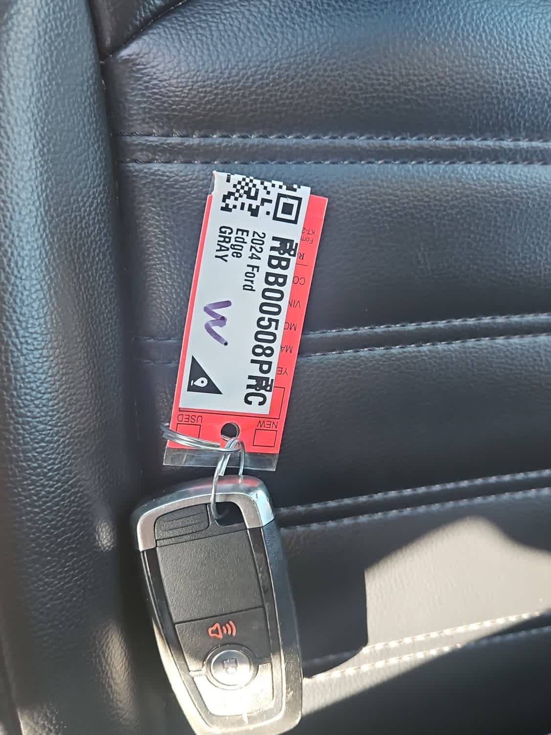 Thumbnail: 2024 Ford Edge - 20