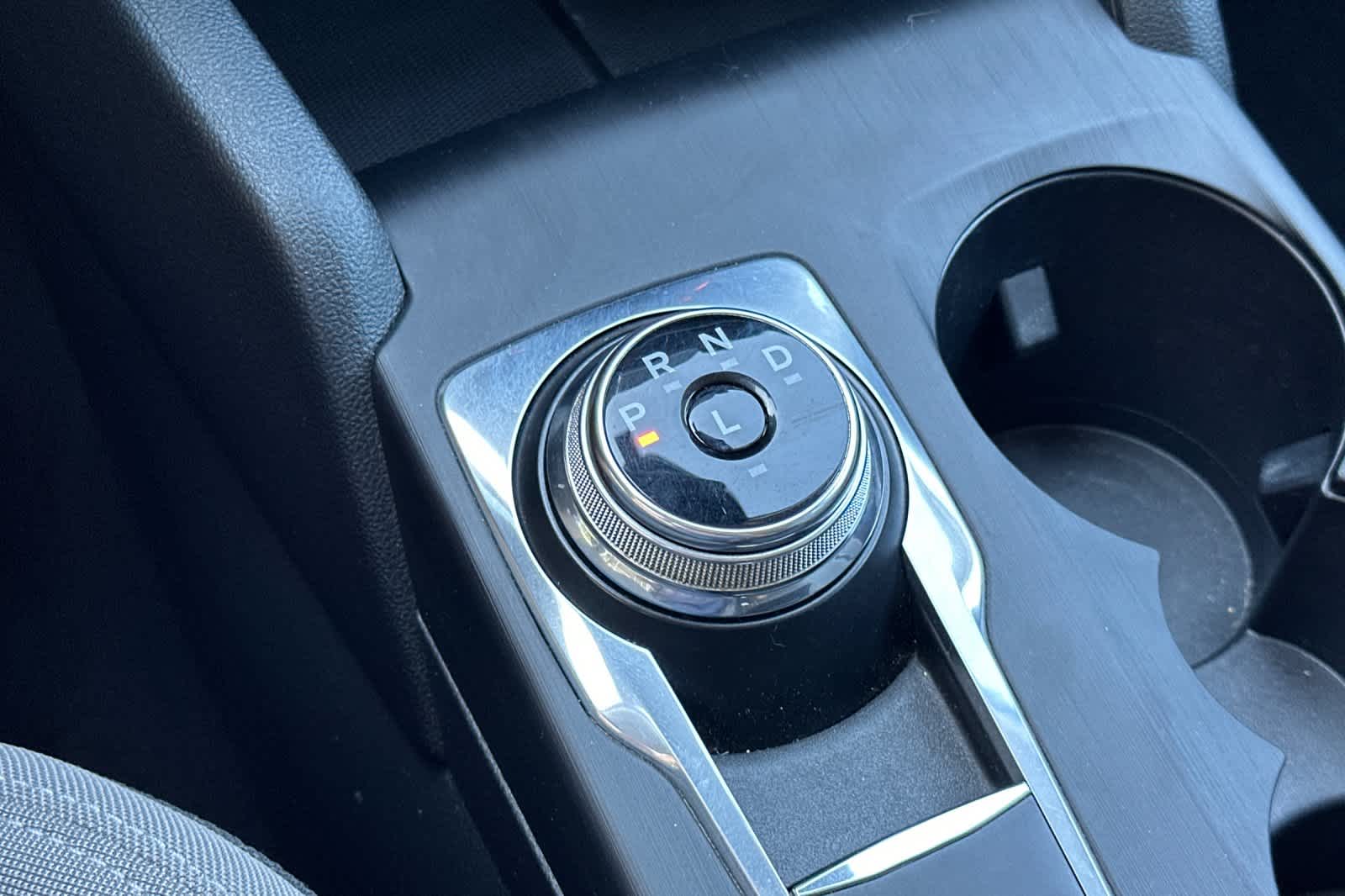 Thumbnail: 2021 Ford Escape - 22