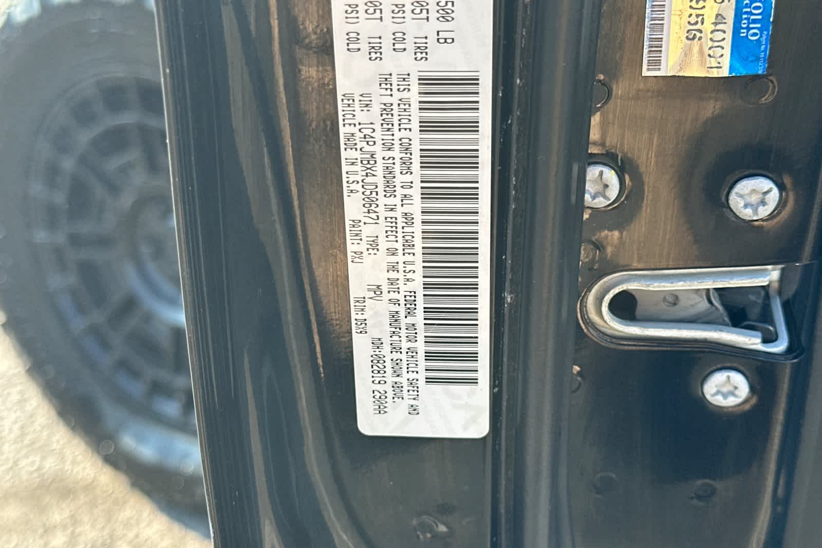 Thumbnail: 2018 Jeep Cherokee - 29