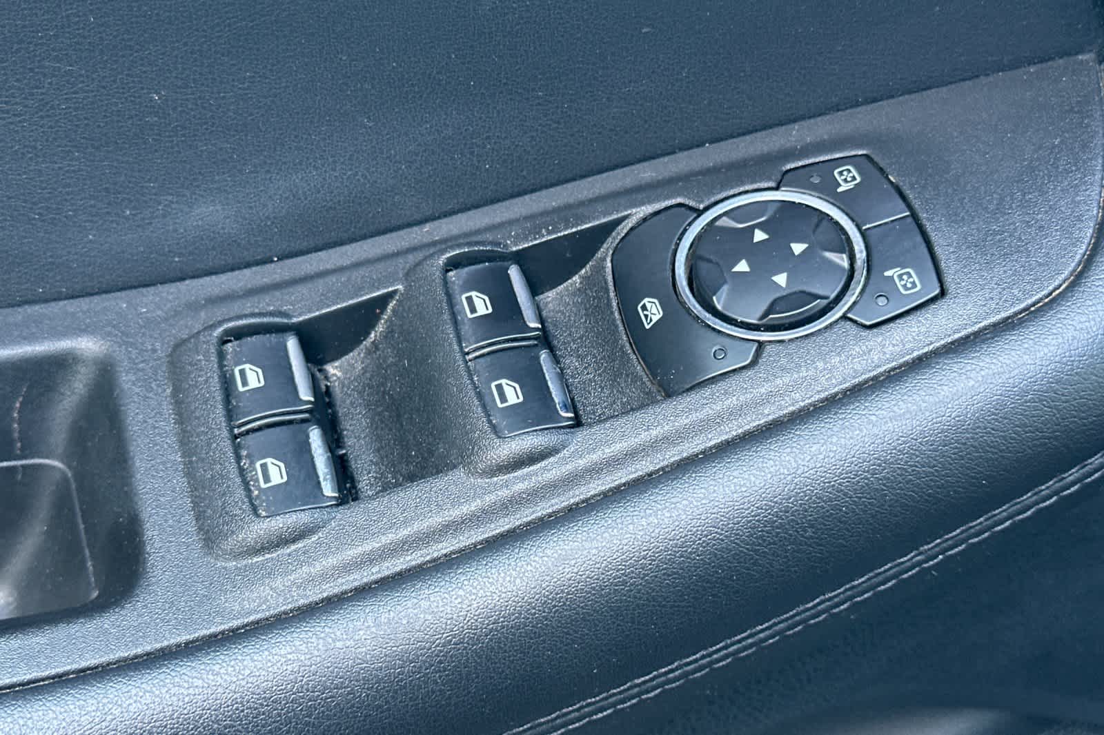 Thumbnail: 2023 Ford Edge - 13