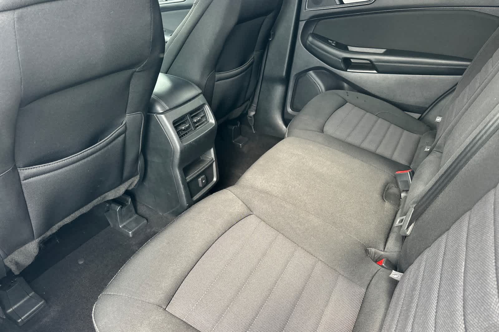 Thumbnail: 2019 Ford Edge - 4