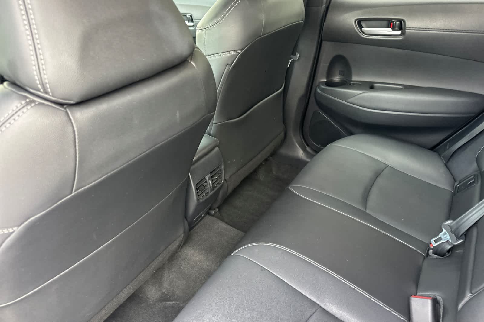 Thumbnail: 2023 Toyota Corolla Cross - 4