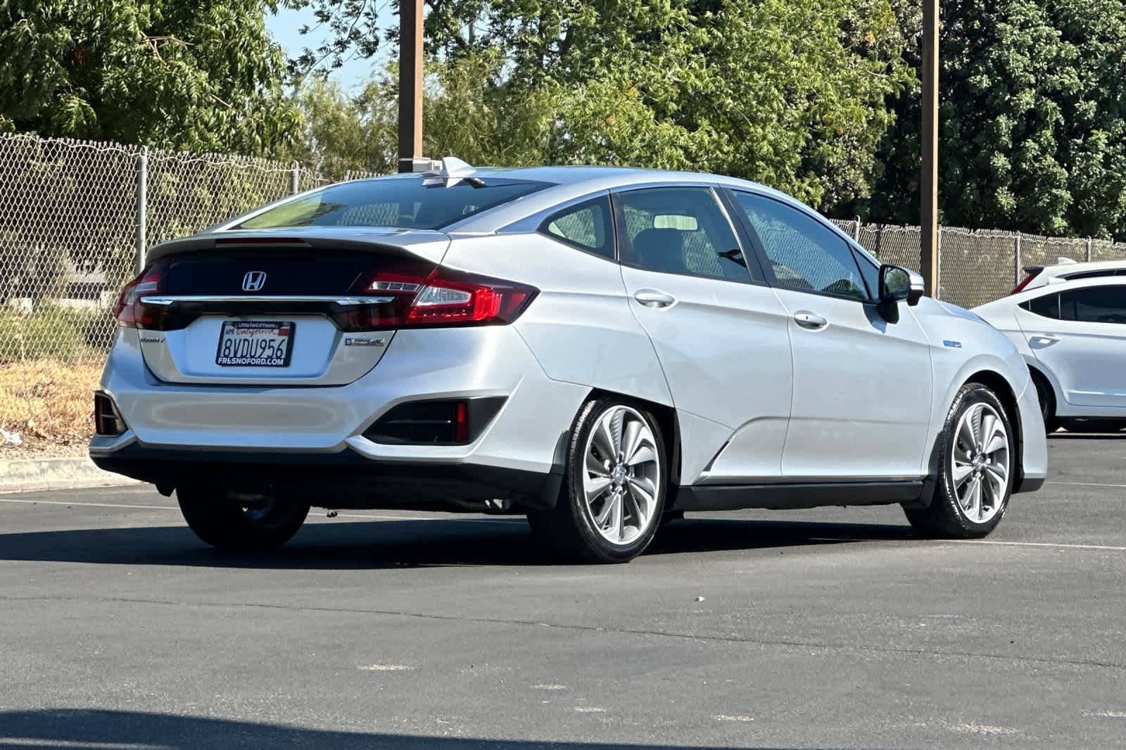 Thumbnail: 2020 Honda Clarity - 2