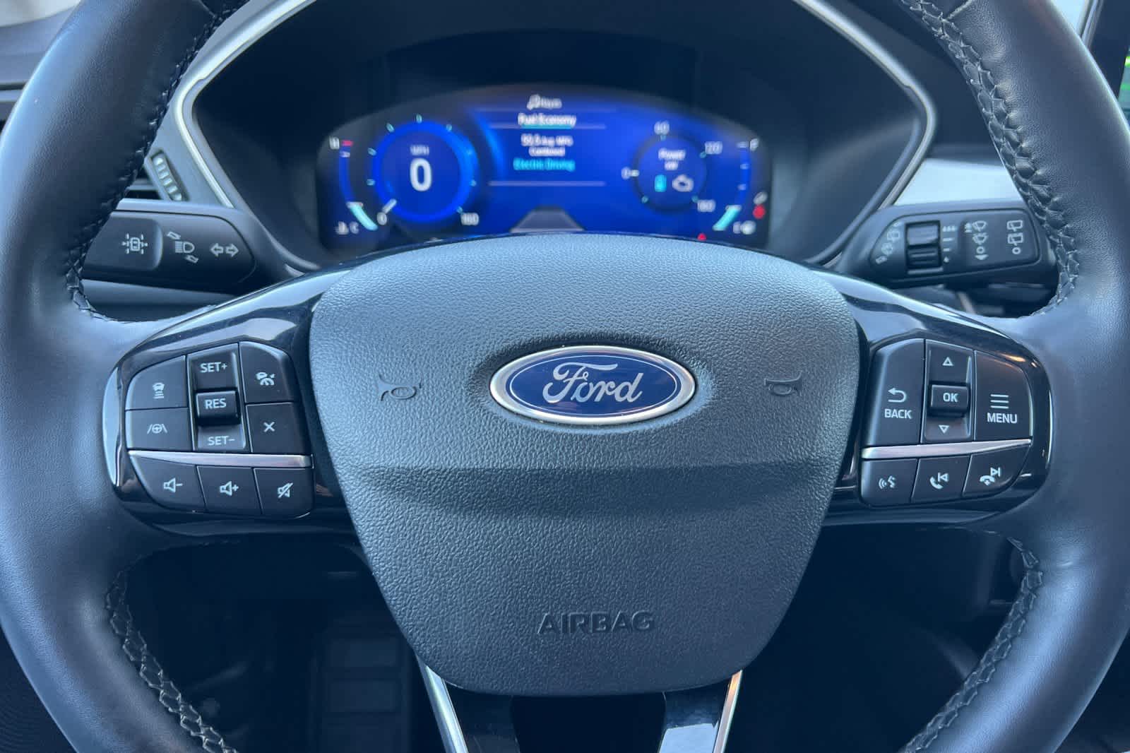 Thumbnail: 2022 Ford Escape - 24