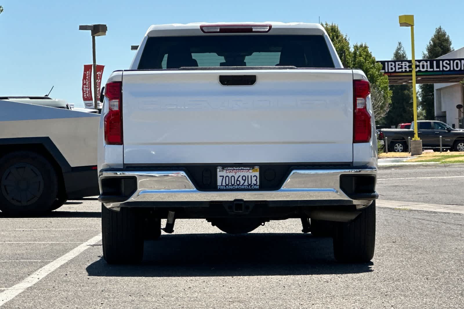Thumbnail: 2023 Chevrolet Silverado 1500 - 8