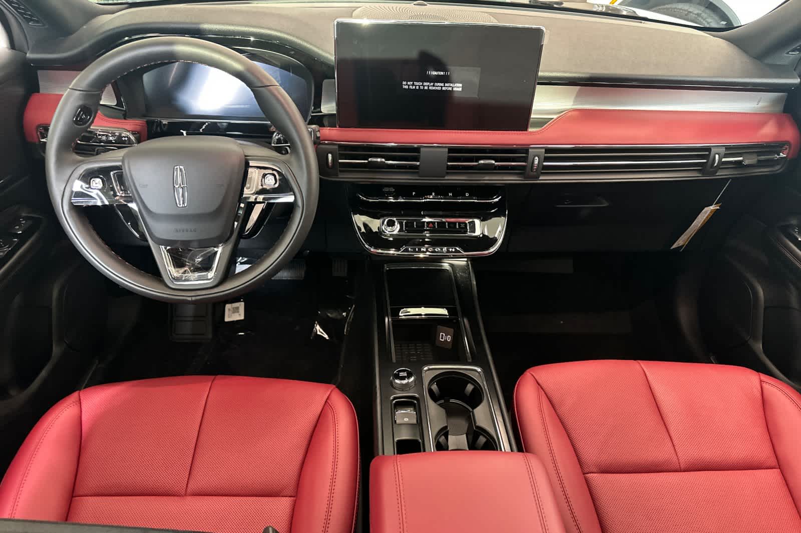 Thumbnail: 2026 Lincoln Corsair - 3