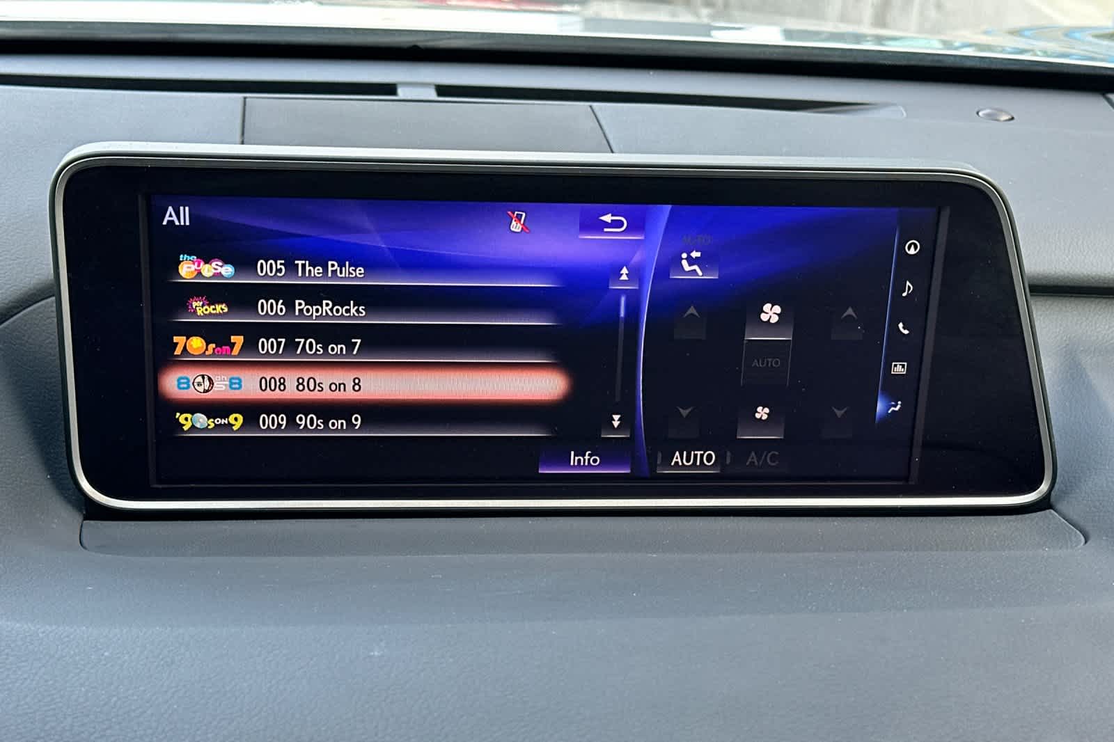 Thumbnail: 2019 Lexus RX - 18