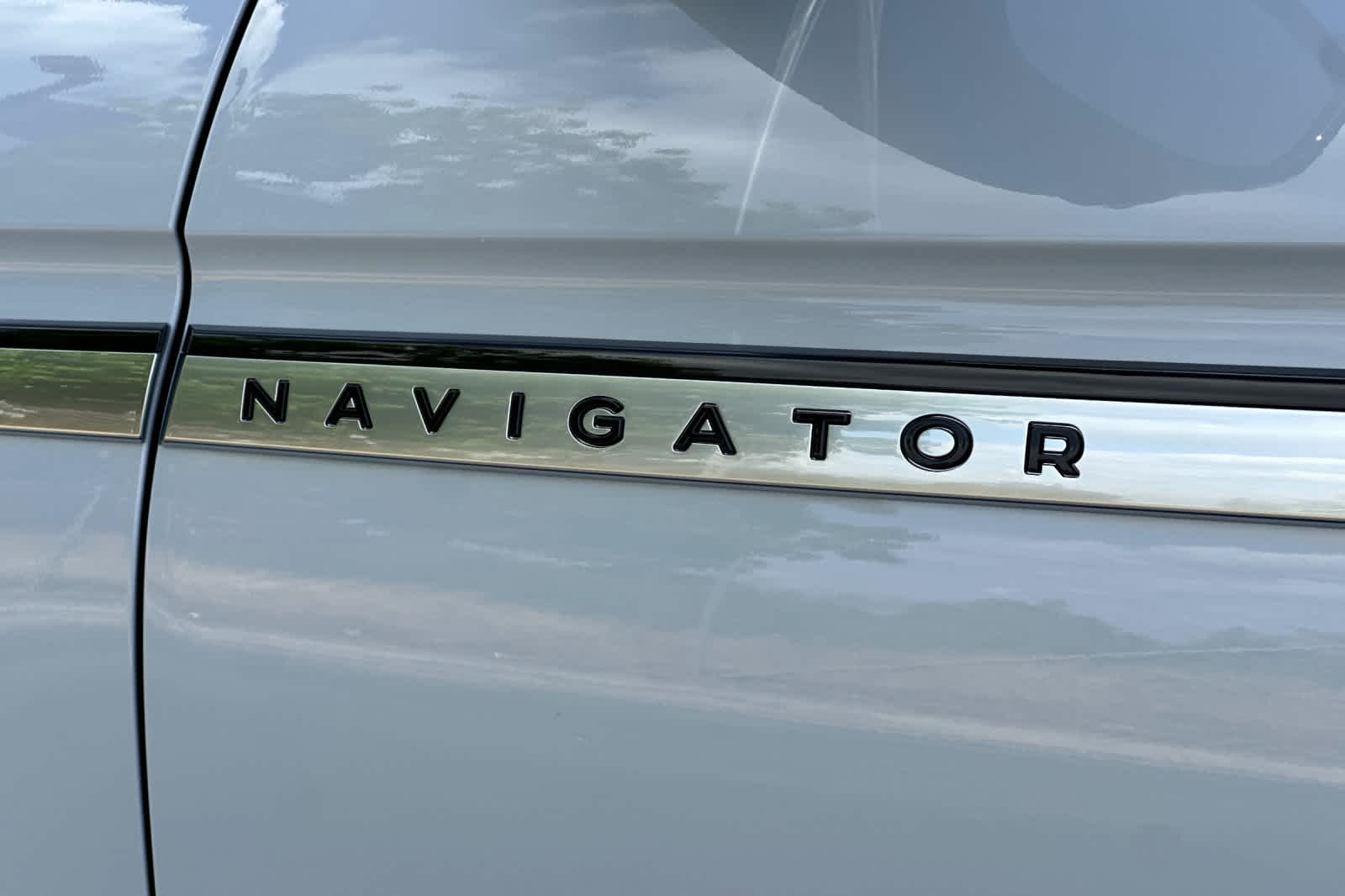 Thumbnail: 2026 Lincoln Navigator L - 29
