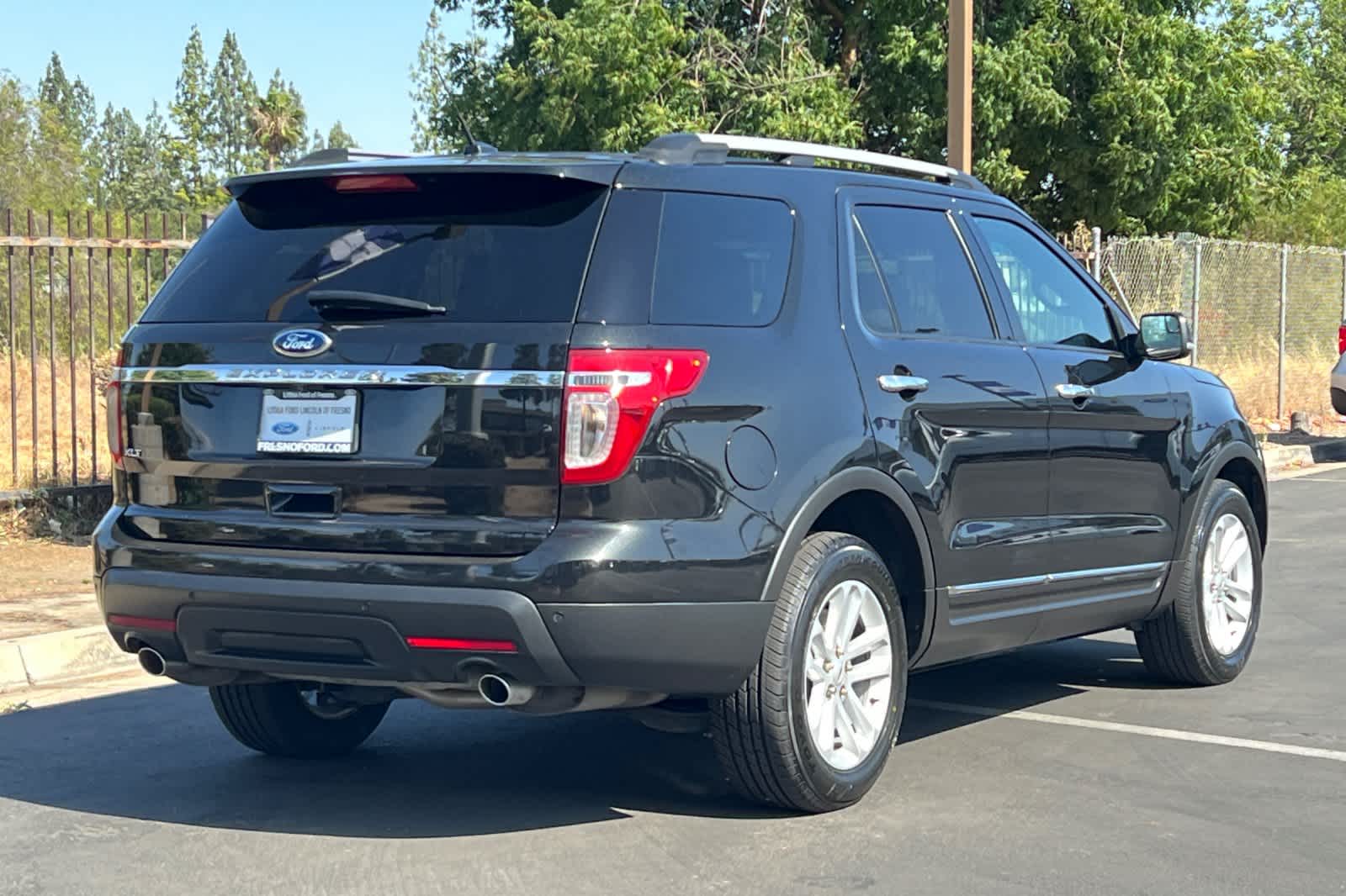 Thumbnail: 2015 Ford Explorer - 2